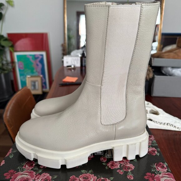 Free People Brooks Mid Calf Chelsea Boots Chalk Size 36 (US 6) - Picture 3 of 5